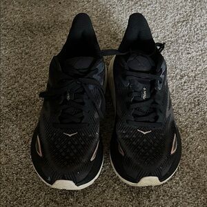 Women’s Black Clifton 9 Hoka